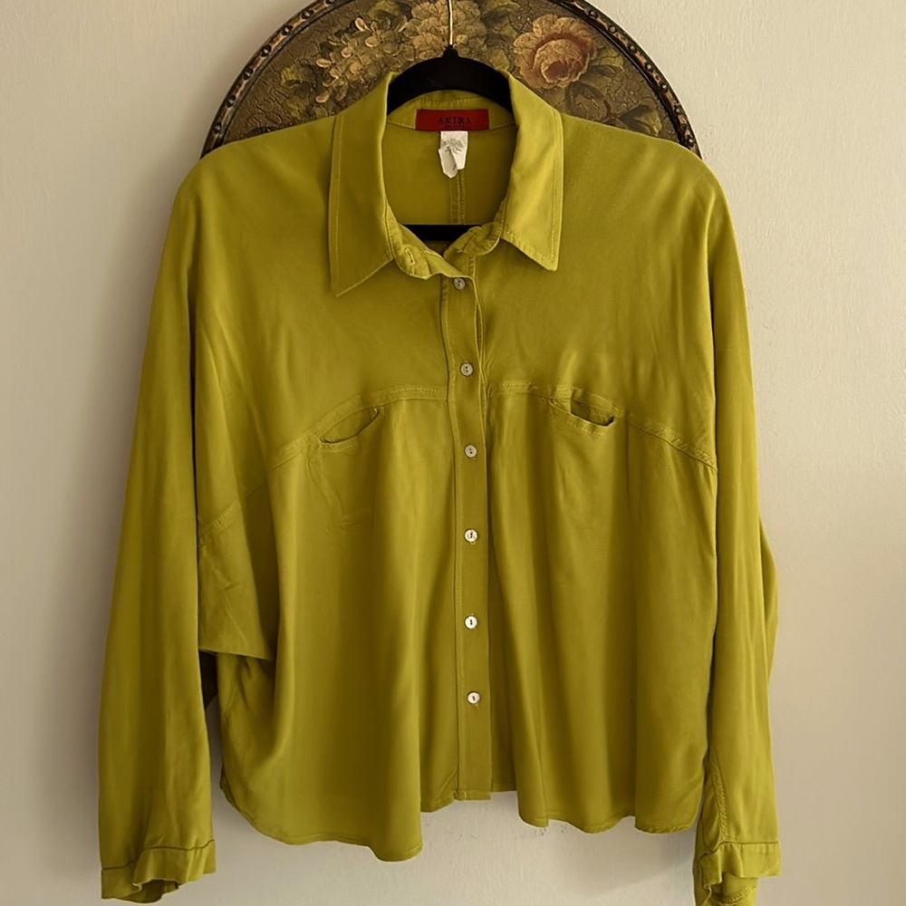 Chartreuse green 100% Rayon blouse with wrist length Dolman sleeve.